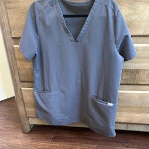 Figs Women's Scrub Top in Slate Gray